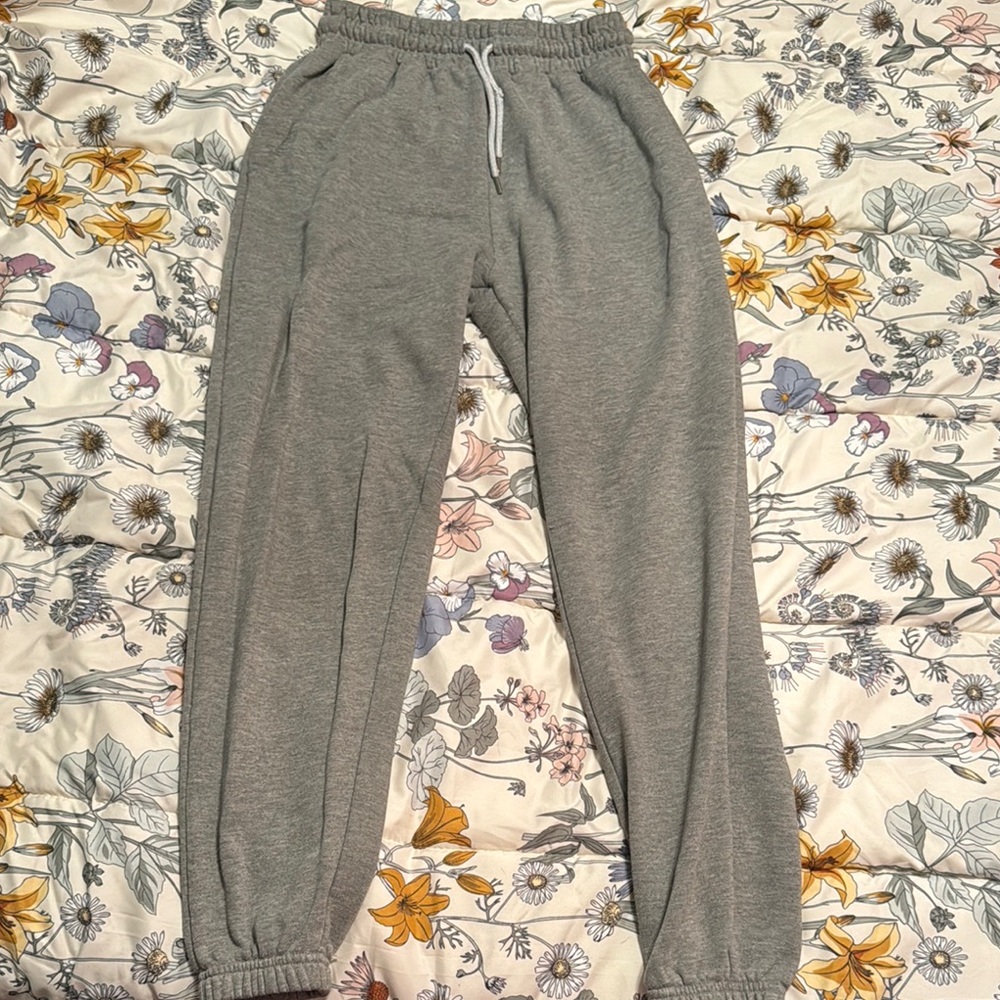 Forever 21 Heather Gray Joggers